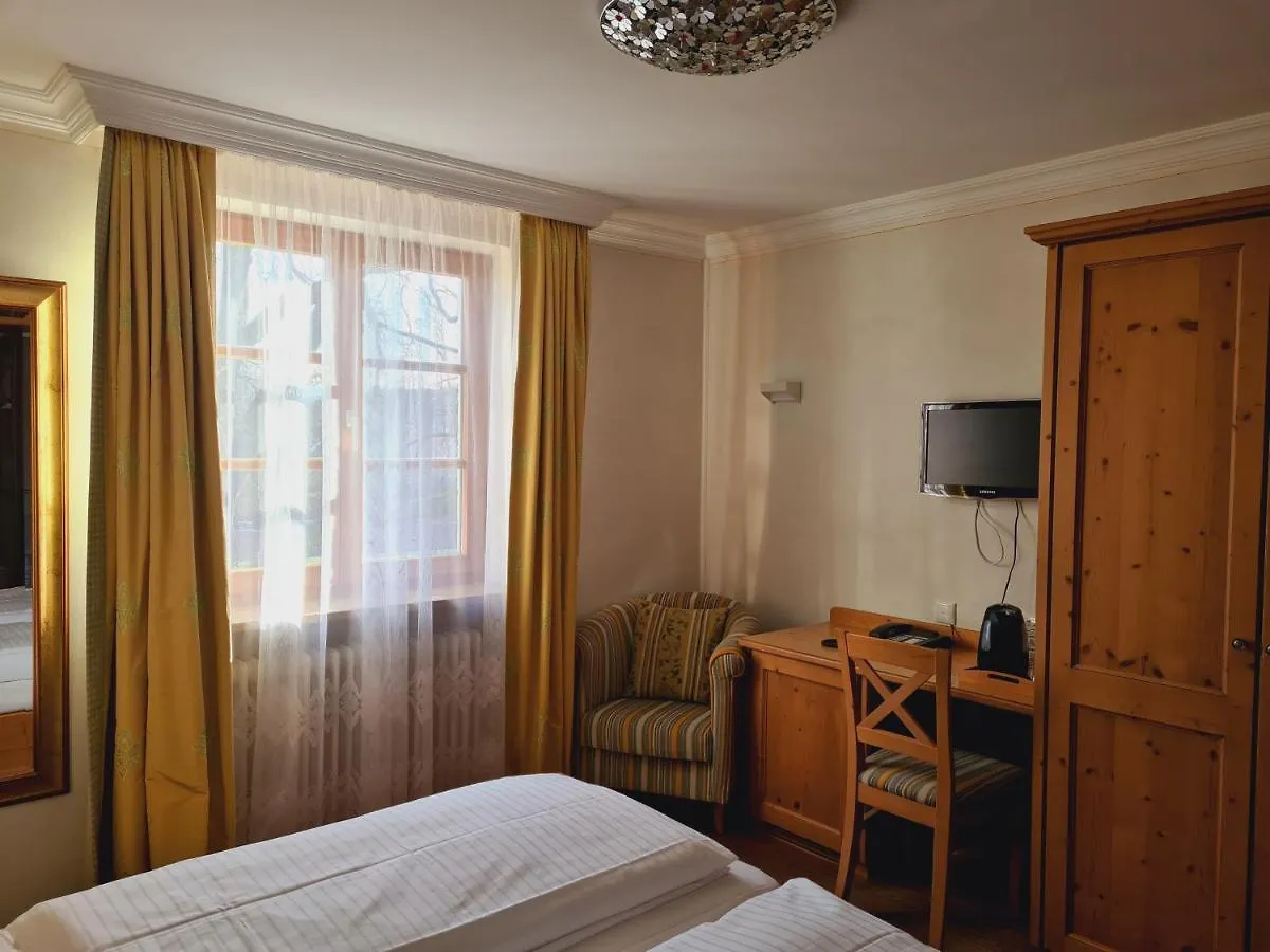 Landgasthof Deutsche Eiche Monaco di Baviera Hotel